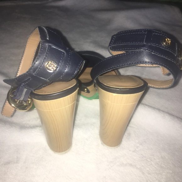 Tommy Hilfiger sandals - Picture 6 of 6